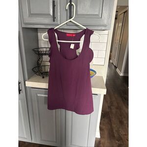 Elle razorback camisole, NWT